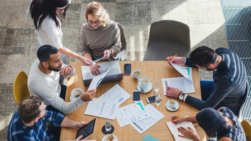 Equipo con una cultura de trabajo positiva